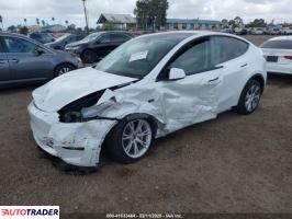 Tesla Model Y 2023 Tesla Model Y 2023