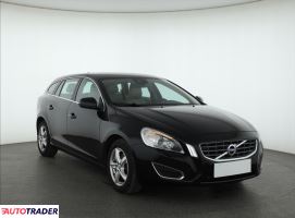 Volvo V60 2011 2.0 237 KM