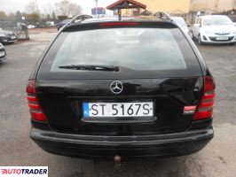 Mercedes C-klasa 2002 2.1 115 KM