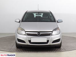 Opel Astra 2012 1.6 113 KM