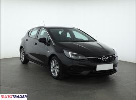 Opel Astra 2021 1.2 143 KM