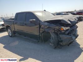 Chevrolet Silverado 2020 4