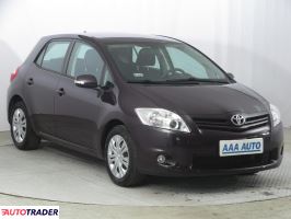 Toyota Auris 2010 1.3 97 KM Toyota Auris 2010 1.3 97 KM