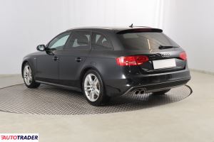 Audi A4 2012 2.0 174 KM