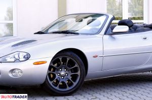 Jaguar XK 2002 4.0 363 KM Jaguar XK 2002 4.0 363 KM