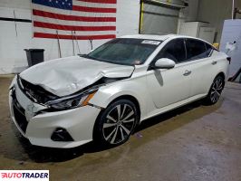 Nissan Altima 2022 2