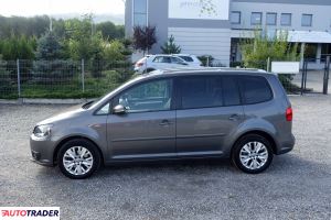 Volkswagen Touran 2013 1.6 105 KM