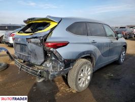 Toyota Highlander 2020 3