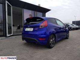 Ford Fiesta 2015 1.6 182 KM