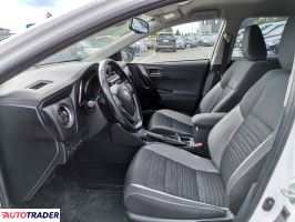 Toyota Auris 2017 1.8 135 KM Toyota Auris 2017 1.8 135 KM