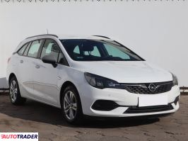 Opel Astra 2021 1.5 103 KM