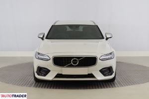 Volvo V90 2019 2.0 231 KM