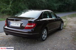 Mercedes C-klasa 2011 2.1 138 KM