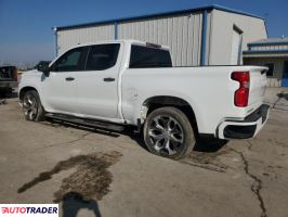 Chevrolet Silverado 2020 4