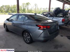 Nissan Versa 2020 1