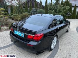 BMW 730 2013 3.0 258 KM