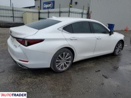 Lexus ES 2019 3