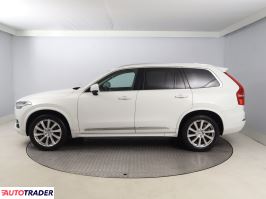 Volvo XC90 2019 2.0 231 KM