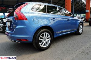 Volvo XC60 2017 2.0 245 KM