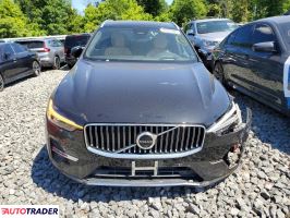 Volvo XC60 2022 2