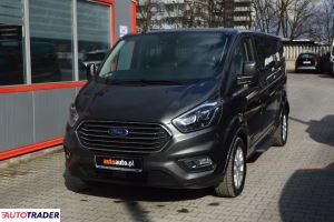 Ford Tourneo Custom 2018 2 170 KM Ford Tourneo Custom 2018 2 170 KM