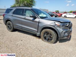 Ford Explorer 2022 2