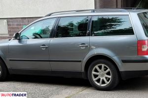 Volkswagen Passat 2004 2.0 136 KM