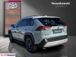 Toyota RAV 4 2023 2.5 222 KM