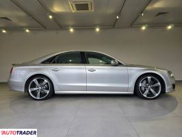 Audi S8 2012 4.0 520 KM