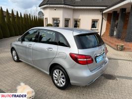 Mercedes B-klasa 2015 1.5 109 KM