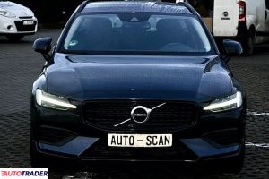 Volvo V60 2021 2.0 163 KM