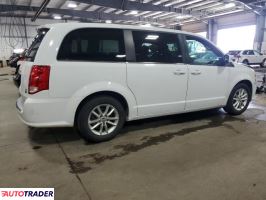 Dodge Grand Caravan 2019 3