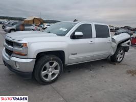 Chevrolet Silverado 2018 5