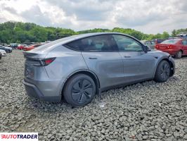 Tesla Model Y 2026