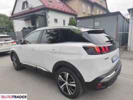 Peugeot 3008 2019 1.5 130 KM