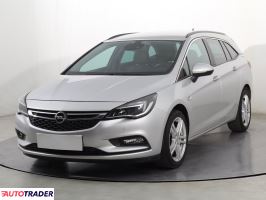 Opel Astra 2016 1.6 108 KM