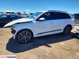 Audi Q7 - zobacz ofertę