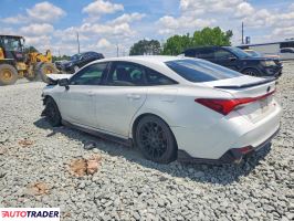 Toyota Avalon 2020 3