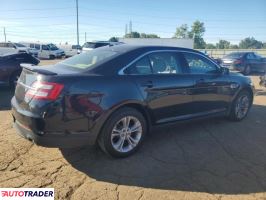 Ford Taurus 2019 3