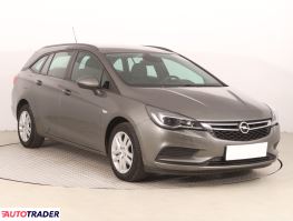 Opel Astra 2017 1.4 123 KM