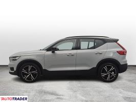 Volvo XC40 2021 1.5 180 KM