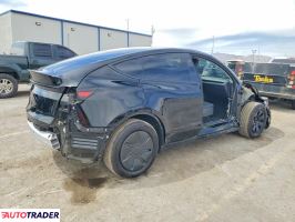 Tesla Model Y 2026