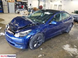 Tesla Model 3 2022