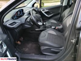 Peugeot 2008 2018 1.2 110 KM