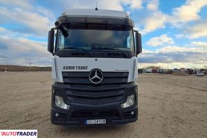 Mercedes Actros