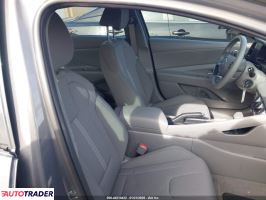 Hyundai Elantra 2025 2