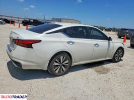 Nissan Altima 2021 2