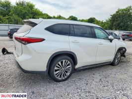 Toyota Highlander 2020 3