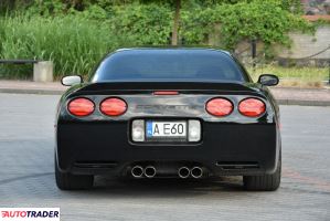 Chevrolet Corvette 2001 5.7 390 KM