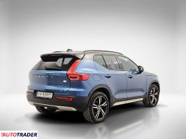 Volvo XC40 2021 1.5 262 KM